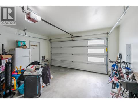 Photo 49 of 1076 SYER Road, Columbia/Duncan, Penticton