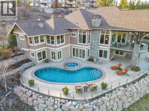 Photo 8 of 622 Jigger Place, Predator Ridge, Vernon