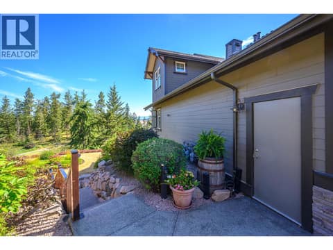 Photo 29 of 333 Longspoon Drive Unit# 19, Predator Ridge, Vernon