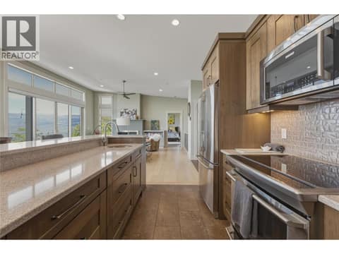 Photo 11 of 8964 Davidson Place, Adventure Bay, Vernon