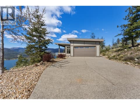 Photo 3 of 8964 Davidson Place, Adventure Bay, Vernon