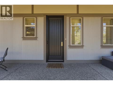 Photo 5 of 8964 Davidson Place, Adventure Bay, Vernon