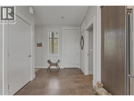Photo 6 of 8964 Davidson Place, Adventure Bay, Vernon