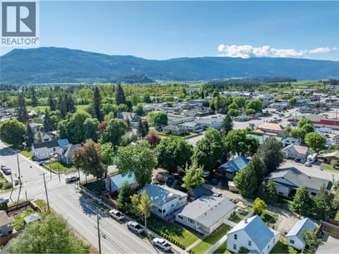 Photo 1 of 704 Knight Avenue, Enderby / Grindrod