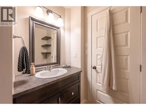 Photo 14 of 9705 SARGEANT Street, Main Town, Summerland