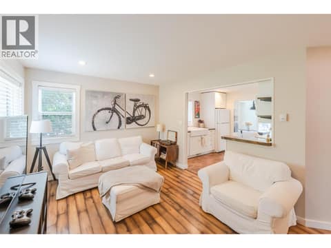 Photo 6 of 9705 SARGEANT Street, Main Town, Summerland