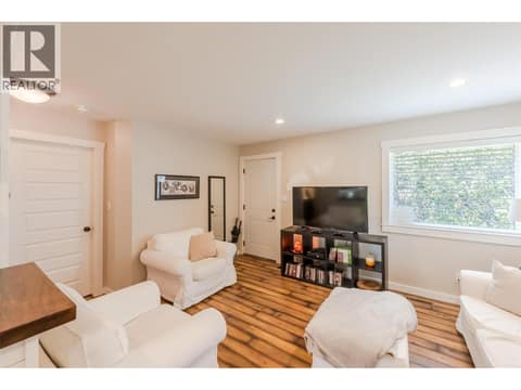 Photo 8 of 9705 SARGEANT Street, Main Town, Summerland