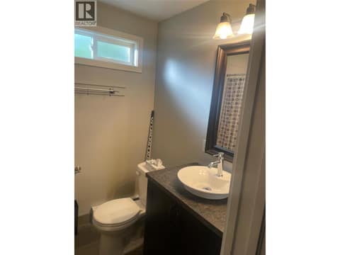 Suite at 9705 SARGEANT Street, Main Town, Summerland