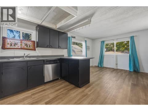 Kitchen/Dining Room at 4137 Spallumcheen Drive Unit# 16, Armstrong/ Spall., Spallumcheen