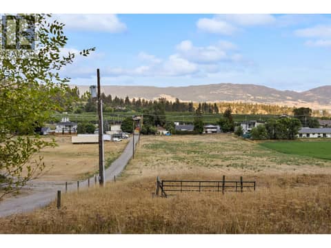 Photo 16 of 528 Snowsell Street N, North Glenmore, Kelowna