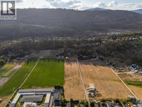 Photo 30 of 528 Snowsell Street N, North Glenmore, Kelowna