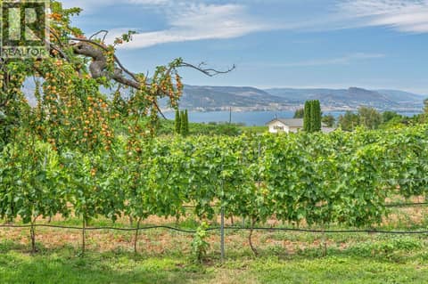 Photo 9 of 1243 Evans Avenue, Penticton Rural