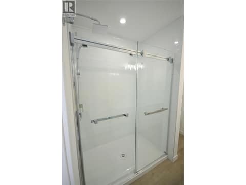 Primary ensuite at 8900 Jim Bailey Road Unit# 126, Lake Country East / Oyama, Kelowna