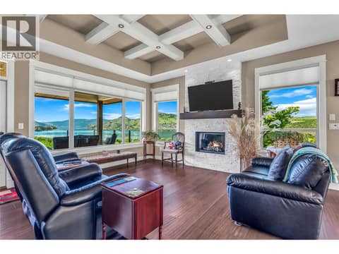 Gas Fireplace at 8780 Braeburn Drive, Middleton Mountain Coldstream