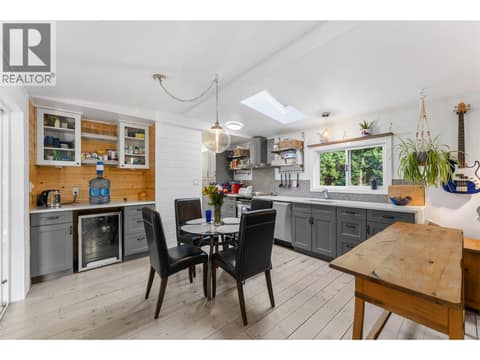 Coffee nook with wine fridge. at 610 Katherine Road Unit# 12, West Kelowna Estates