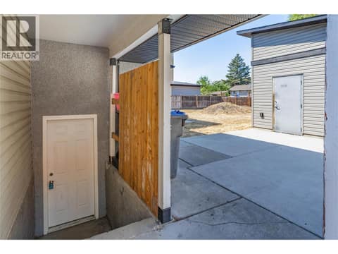 Photo 30 of 240 Petch Road, Rutland South, Kelowna