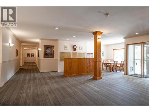 Foyer at 3805 30 Avenue Unit# 112, City of Vernon