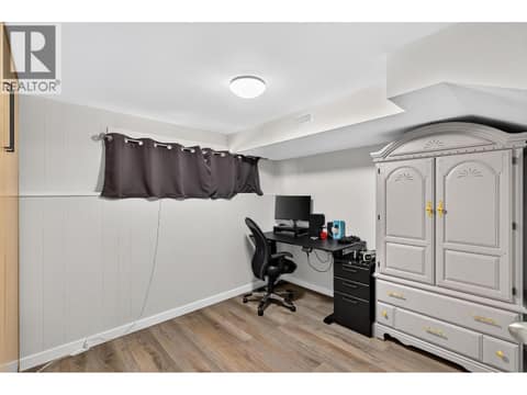 Photo 21 of 4202 16 Avenue, South Vernon