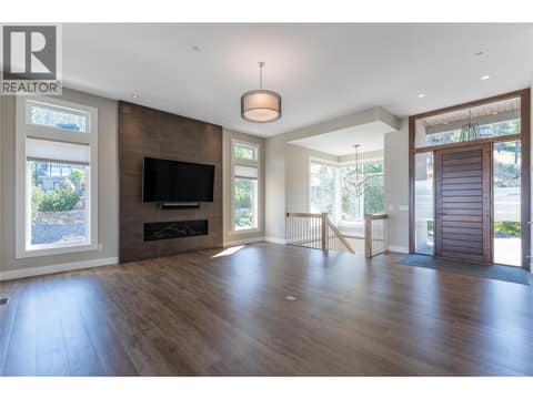 Bright open concept entrance at 3303 Water Birch Circle, McKinley Landing, Kelowna