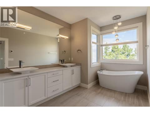Ensuite Bathroom at 3303 Water Birch Circle, McKinley Landing, Kelowna