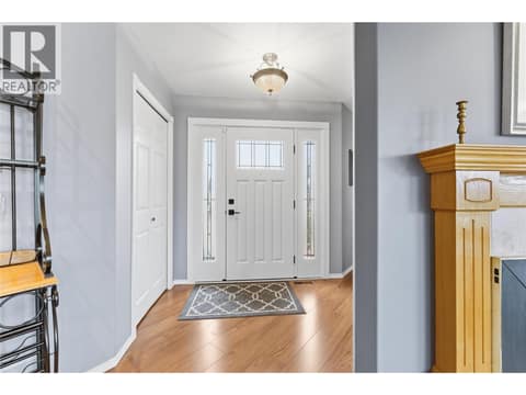 Photo 10 of 124 Sarsons Road Unit# 17, Middleton Mountain Vernon