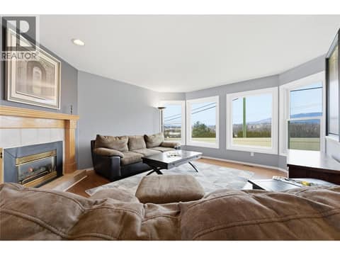 Photo 11 of 124 Sarsons Road Unit# 17, Middleton Mountain Vernon