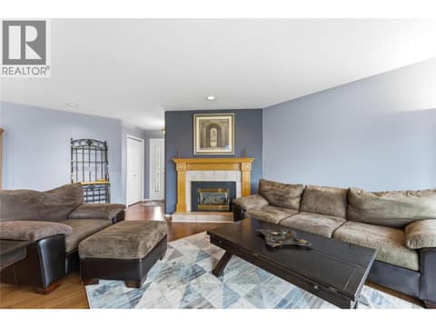 Photo 13 of 124 Sarsons Road Unit# 17, Middleton Mountain Vernon