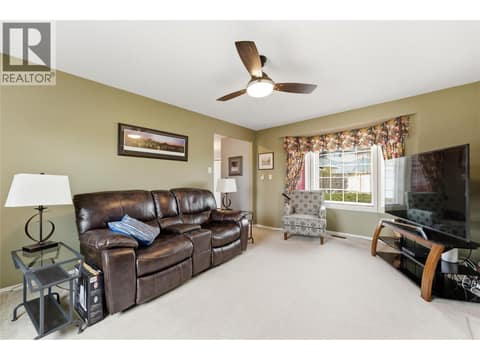 Photo 17 of 124 Sarsons Road Unit# 17, Middleton Mountain Vernon