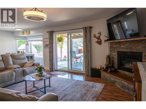 Photo 13 of 11414 Adams Avenue, Main Town, Summerland