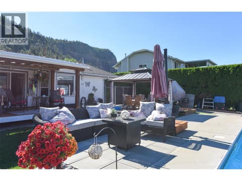 Photo 18 of 11414 Adams Avenue, Main Town, Summerland