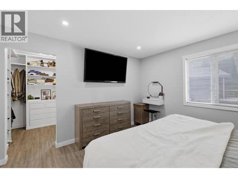 Photo 17 of 728 DRIFTWOOD Place, Westmount, Kamloops