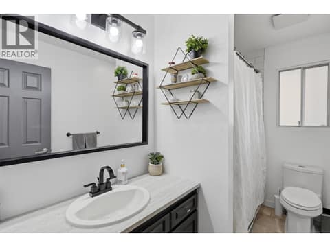 Photo 21 of 728 DRIFTWOOD Place, Westmount, Kamloops
