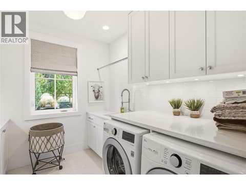 Laundry at 4588 Sallows Road, South East Kelowna