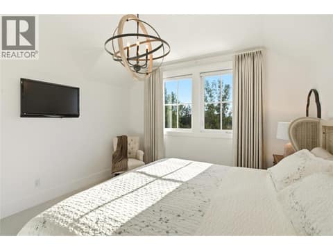 Upstairs Bedroom 1 at 4588 Sallows Road, South East Kelowna
