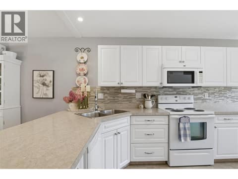 Photo 7 of 1750 Pacific Way Unit# 6, Dufferin/Southgate, Kamloops