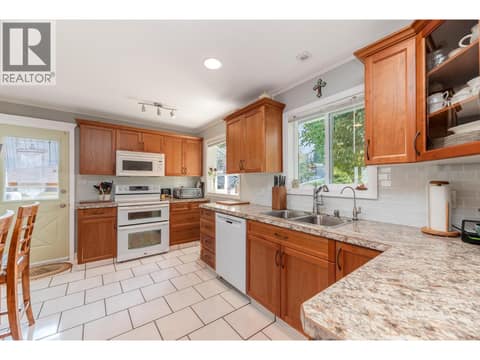 Photo 18 of 129 Sumac Ridge Drive, Summerland Rural