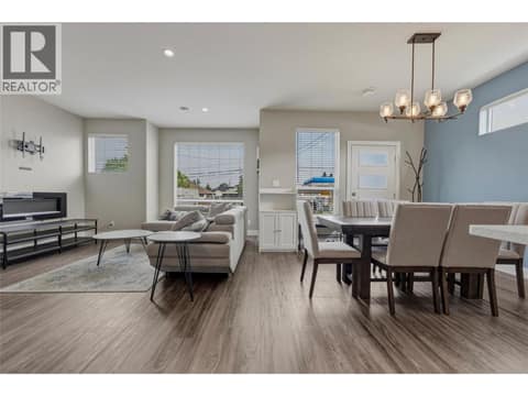 Photo 11 of 1804 46 Avenue Unit# 2, Harwood, Vernon