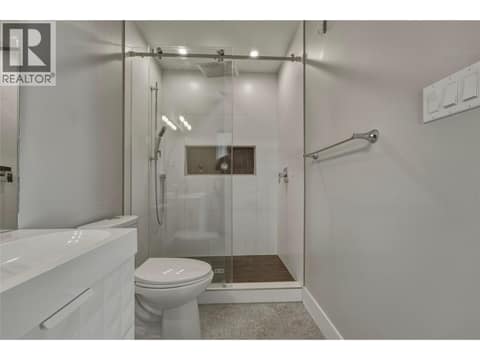 Photo 22 of 1804 46 Avenue Unit# 2, Harwood, Vernon