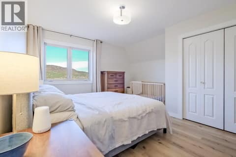 Carriage House Bed at 2241 Rojem Road, Dilworth Mountain, Kelowna