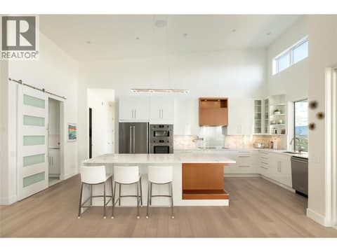 Photo 10 of 5552 Upper Mission Drive, Kettle Valley, Kelowna