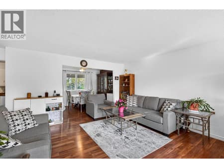 Photo 2 of 1904 22nd Street, East Hill, Vernon