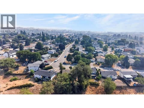Photo 22 of 1904 22nd Street, East Hill, Vernon