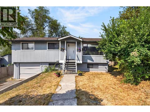 Photo 23 of 1904 22nd Street, East Hill, Vernon