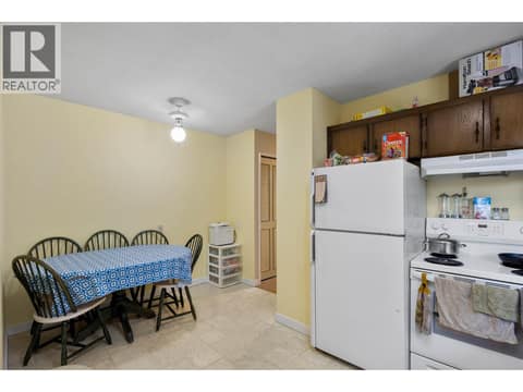 Photo 10 of 1160 Kemano Street, North Kamloops