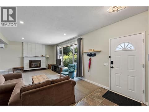 Photo 2 of 1160 Kemano Street, North Kamloops