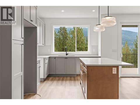 Photo 14 of 7060 Manning Place, Foothills, Vernon