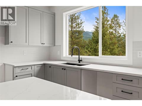 Photo 16 of 7060 Manning Place, Foothills, Vernon