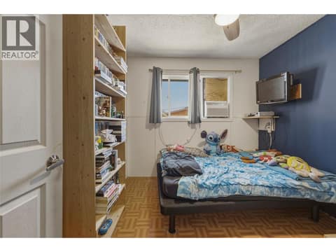 Photo 16 of 3343 Belaire Drive, Armstrong/ Spall.