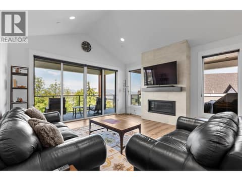 Photo 15 of 185 Diamond Way, Predator Ridge, Vernon
