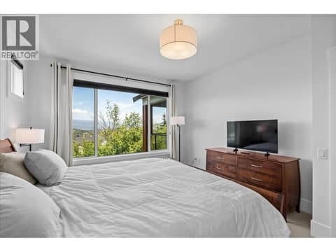 Photo 22 of 185 Diamond Way, Predator Ridge, Vernon